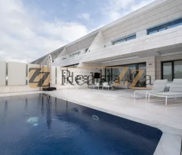 Alquiler de chalet adosado en Paseo de los Lagos, 2 - Photo 5