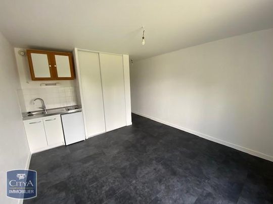 Location Appartement 1 pièce 20m² POITIERS 86000 - Photo 1
