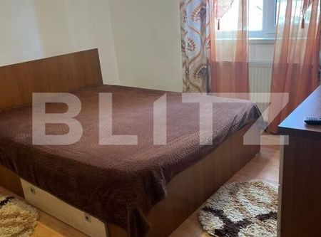 Apartament 2 camere, decomandat, 50 mp utili, zona 1 mai - Fotografie 5