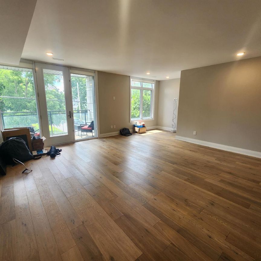 427 Ravenhill Avenue - 2 - Photo 1