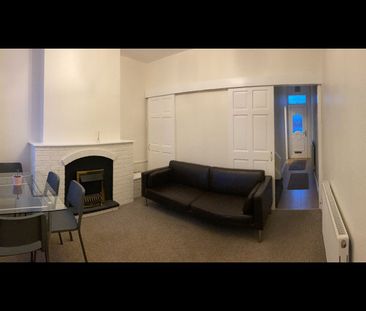 Room in a Shared House, David Road, CV1 - Photo 5