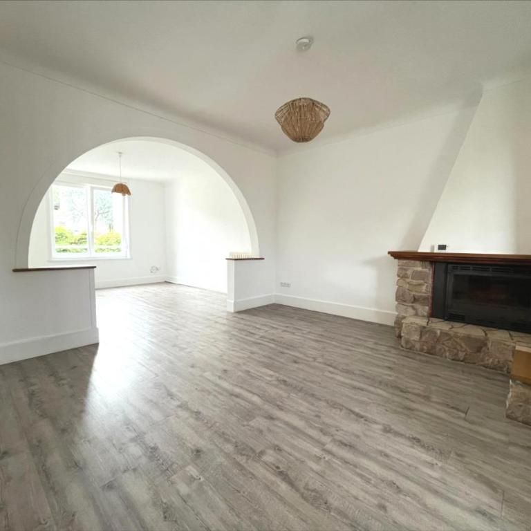 MAISON SEMI-MITOYENNE - Photo 1