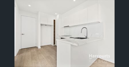 Spacious 3-Bedroom Home with Modern Amenities in Wollert - Photo 4