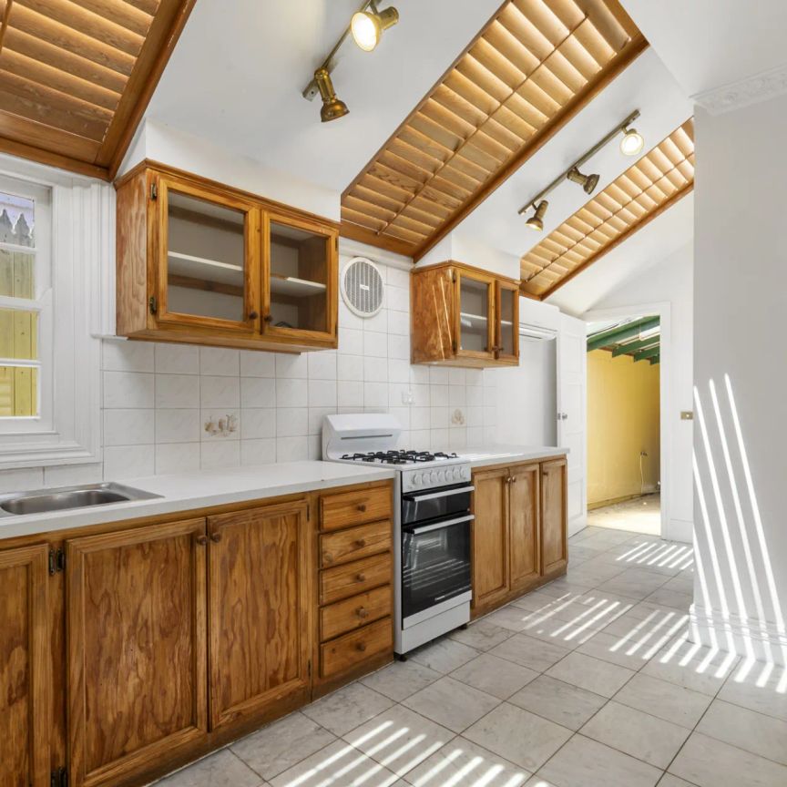 When Location Matters! - Photo 1