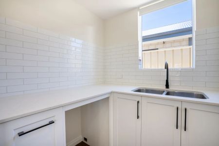 8 Sunny Drive, Singleton. - Photo 2