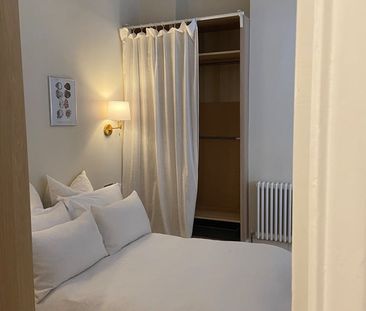 Studio Flat, Buckingham Road, BN1 - Photo 2
