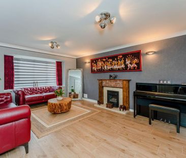 4 bedroom detached house to rent - Photo 1