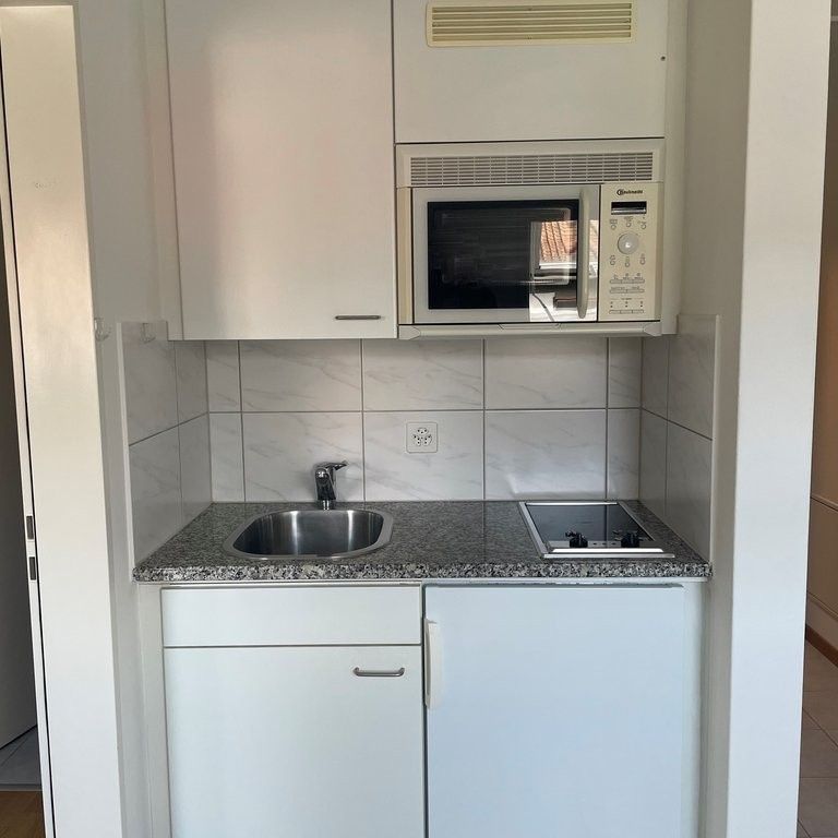 Grosszügige Dachwohnung in Zürich-Oerlikon - Photo 1