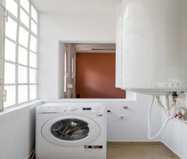 Rua do Conde de Redondo, Lisbon, Lisbon 1150-108 - Photo 2