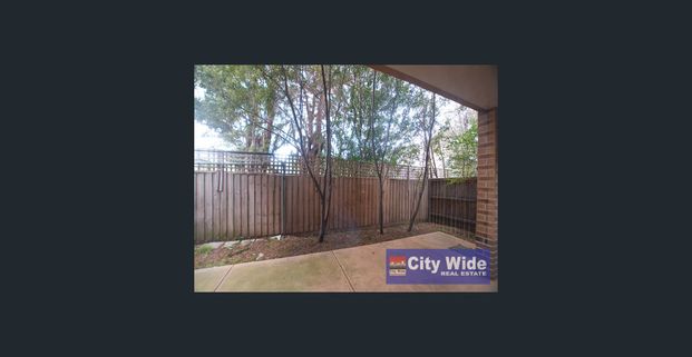 3 Bedroom townhouse. Very close to Monash Medical Centre, train station, shops and Monash Medical Centre!!! CITY WIDE REAL ESTATE - Photo 1