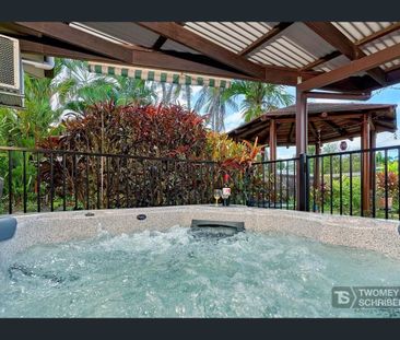 Spacious Family Home with Outdoor Retreat - Photo 5