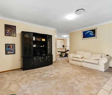 Naturally beautiful Family Home - Photo 3