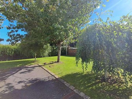 Crewe Road, Shavington, CW2 - Photo 4
