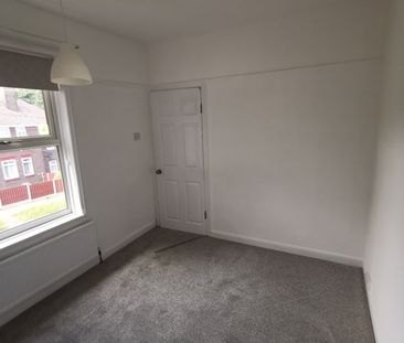 3 Bed Semi-Detached House, Sycamore House Road, S5 - Photo 2