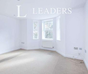 St. Albans Crescent, Bournemouth, BH8 - Photo 3