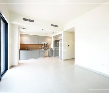 Single Row | Backing Pool and Park | Best Location - Photo 5