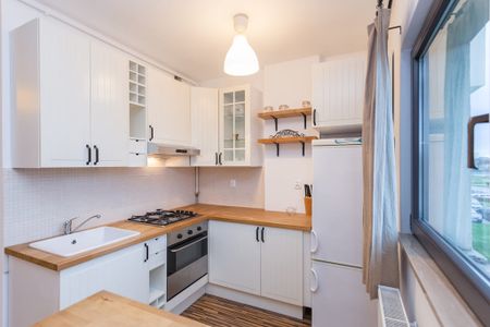 Zobacz Umeblowana kawalerka, idealna lokalizacja 25 m² - Zdjęcie 5