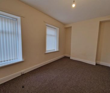 Wern Terrace, SA1 8NT, Swansea - Photo 1