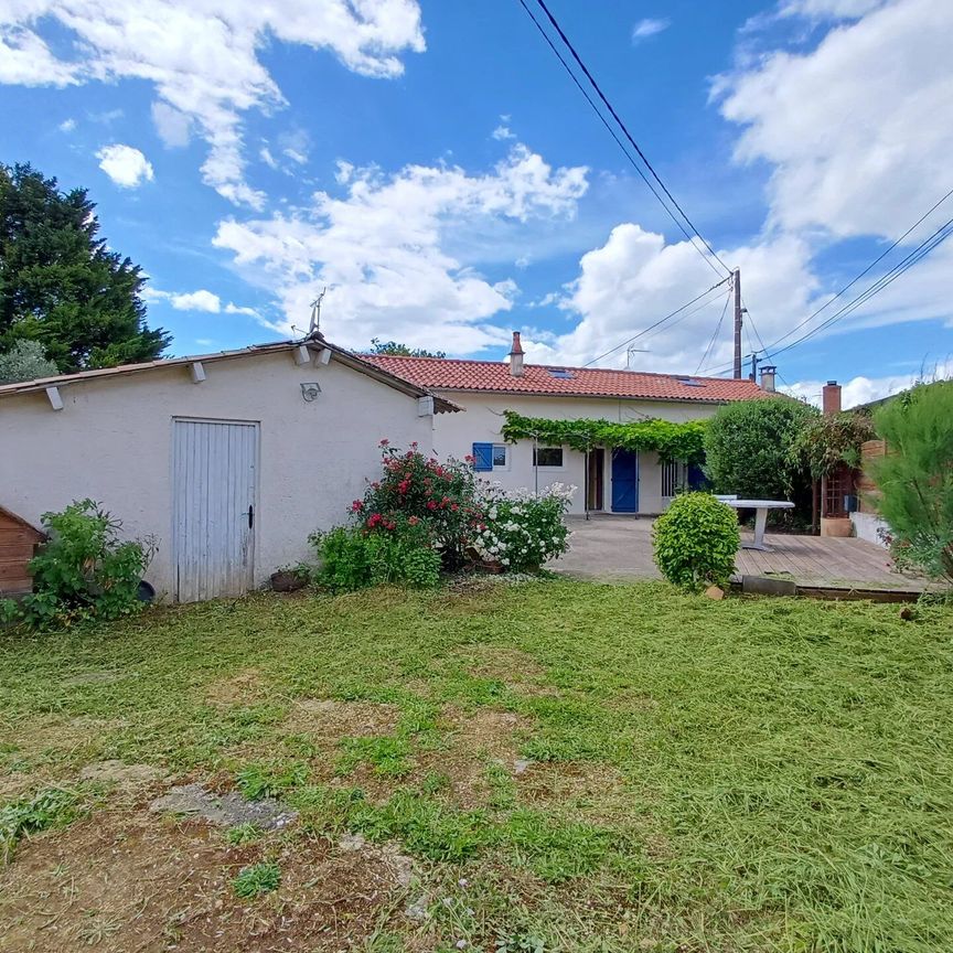Location Maison 4 pièces 71 m2 à Lhommaizé - Photo 1