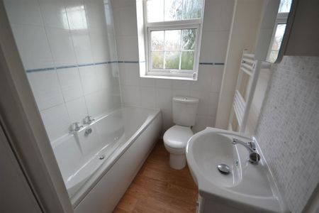 Wolsey Way, Syston, Leicester - Photo 2