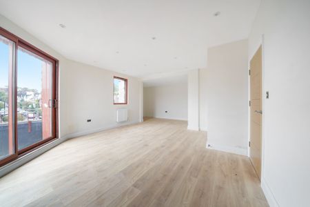 Selsdon Road, Surrey, London - Photo 2