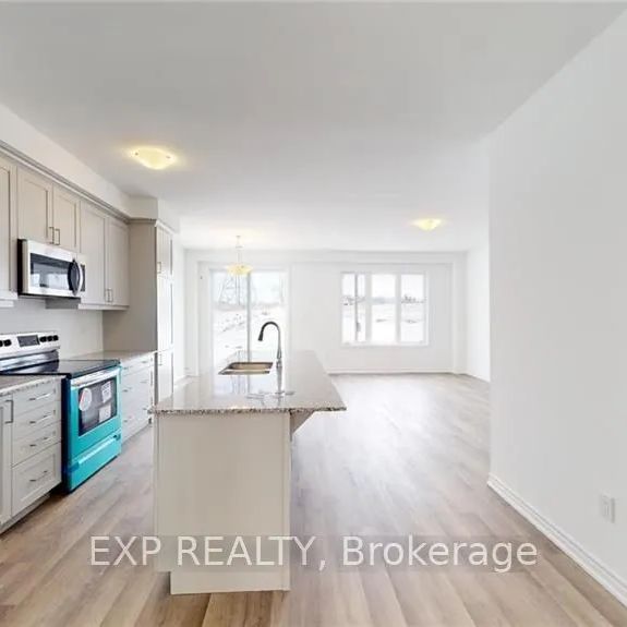 Condo Townhouse For Lease | X8411416 - Photo 1