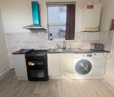 Room in a Shared House, Francis St, LU1 - Photo 3