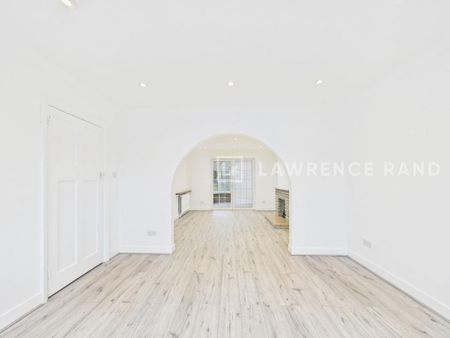 3 bedroom property to rent - Photo 3