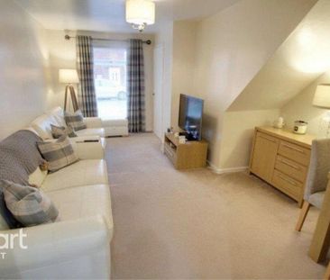 2 bedroom terraced house to rent - Photo 2