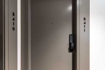 For Lease - 3071 Trafalgar Road Unit# 411, Oakville, Ontario - Photo 3