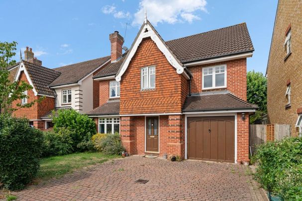 5 bedroom detached house to rent - Photo 1