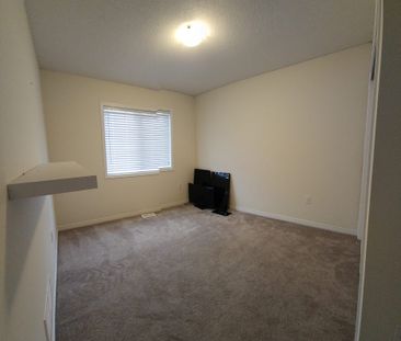 For Lease - 2 Utter Place, Hamilton, Ontario - Photo 6