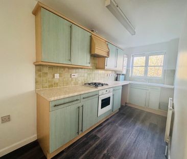 2 bedroom flat to rent - Photo 6