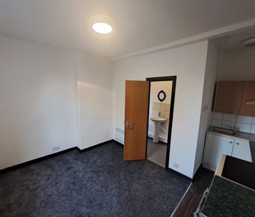 2a Pendennis Street, Liverpool, L6 - Photo 2