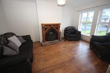 121 Foxhills, Letterkenny, County Donegal, F92 A9YN - Photo 2