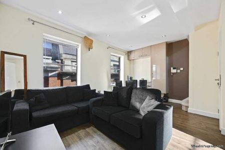 2 bedroom property to rent in London - Photo 2