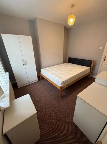 30 Hugh Street, Belfast, BT9 7HH - Photo 4
