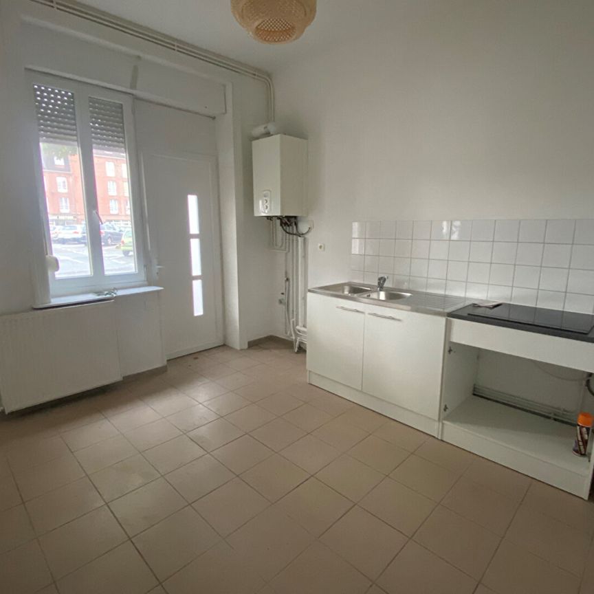 Type 2 de 30.26 m², PLACE CAULIER réf 592-001 - Photo 1