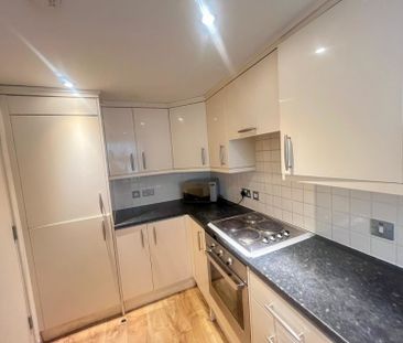 Bishopsgate Wharf, Aldbourne Road - - Photo 5