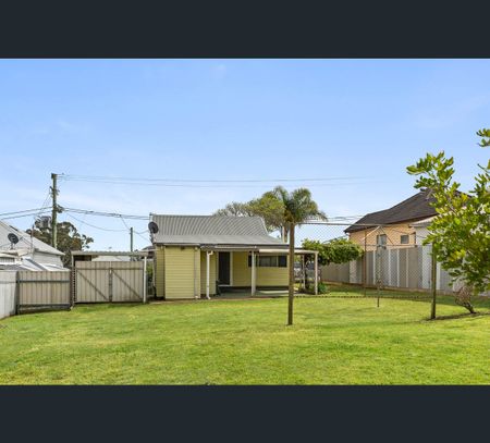 76 Brunker Street, Kurri Kurri, NSW 2327 - Photo 5