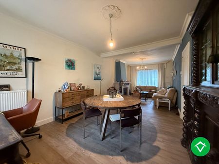 Halfopen bebouwing met 2 slaapkamers, tuin en garage - Photo 2