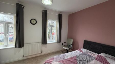 2 bedroom terraced house to rent - Photo 3