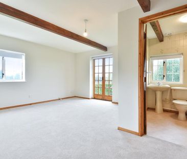4 bedroom mill to rent - Photo 3