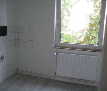 Modernisierte 3- Zimmerwohnung mit sonnigem Balkon - Photo 4