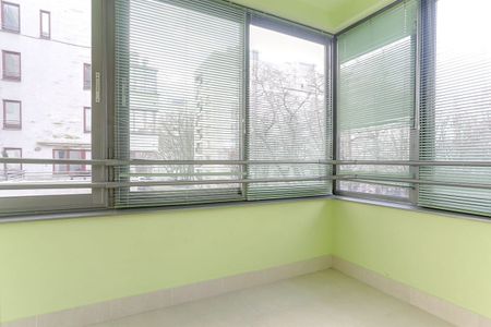 Mieszkanie albo biuro - doskonała lokalizacja 149.9 m² - Zdjęcie 4