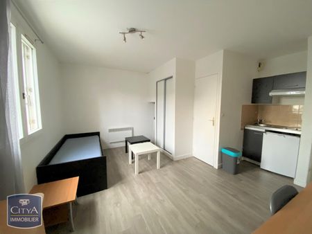 Location Appartement 1 pièce 20m² JOUE LES TOURS 37300 - Photo 2