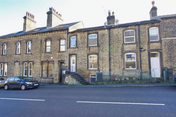 2 bedroom terraced house to rent - Photo 1
