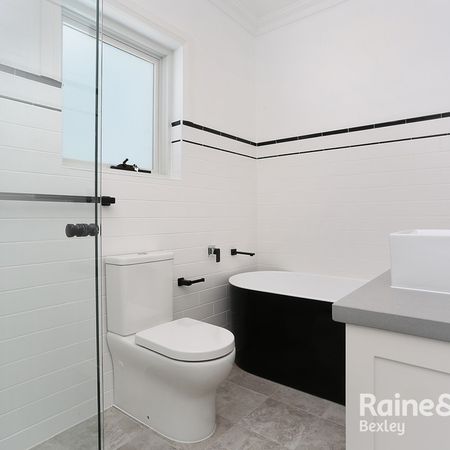 2/45 Lorraine Ave, Bardwell Valley, NSW 2207 - Photo 4