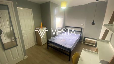 1 bedroom in a house share to rent - Photo 5