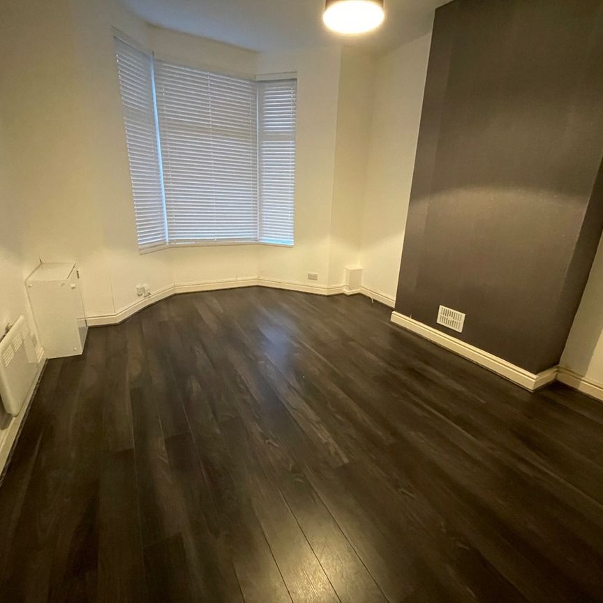 1 Bed Flat, Bedford Road, L20 - Photo 1